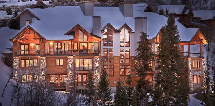 Falconhead Lodge - North